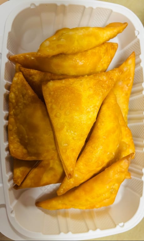 13. Fried Cheese Wonton (10)