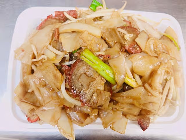 Roast Pork Ho Fun 叉烧河粉