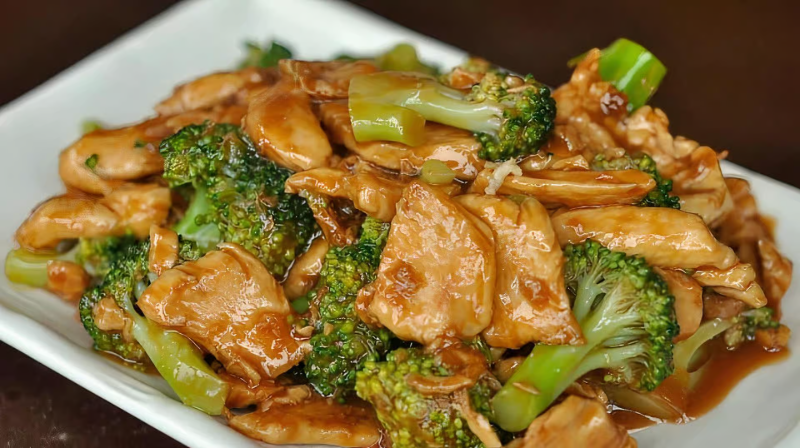 L14. Chicken w. Broccoli