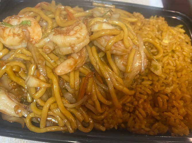 C4. Shrimp Lo Mein<br>虾捞面