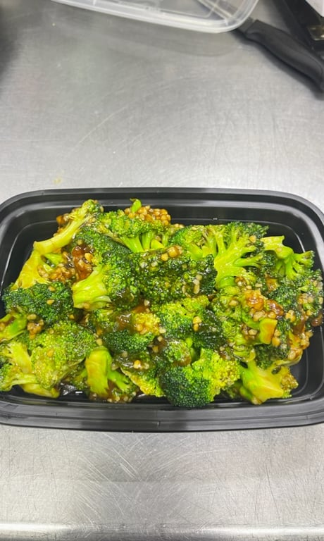 V4. 大蒜芥兰 <br> 브로콜리 마늘소스볶음 <br>Broccoli with Garlic Sauce