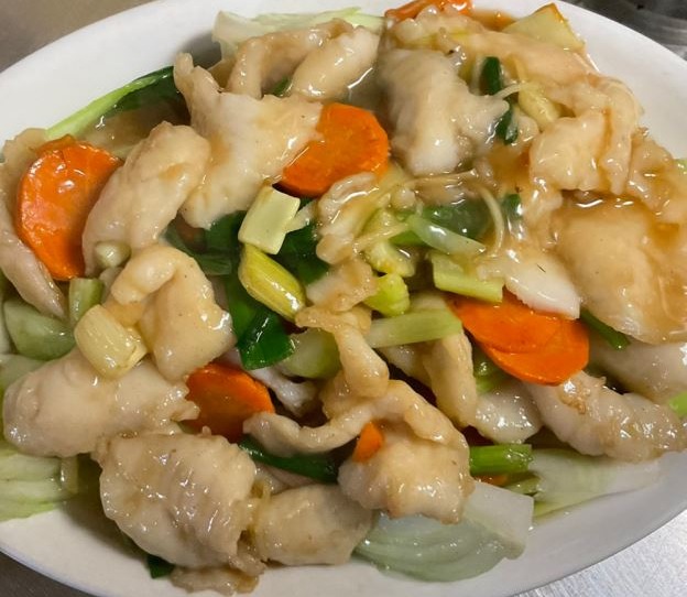 SP8. Fish Fillet with Season Vegetables 时蔬鱼片