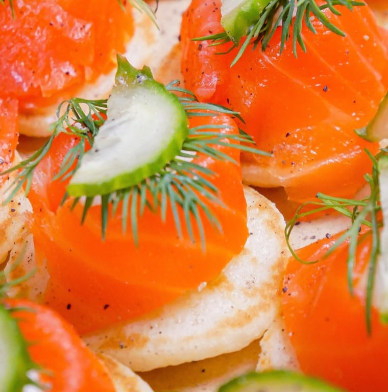 12 Blinis Saumon Fumé