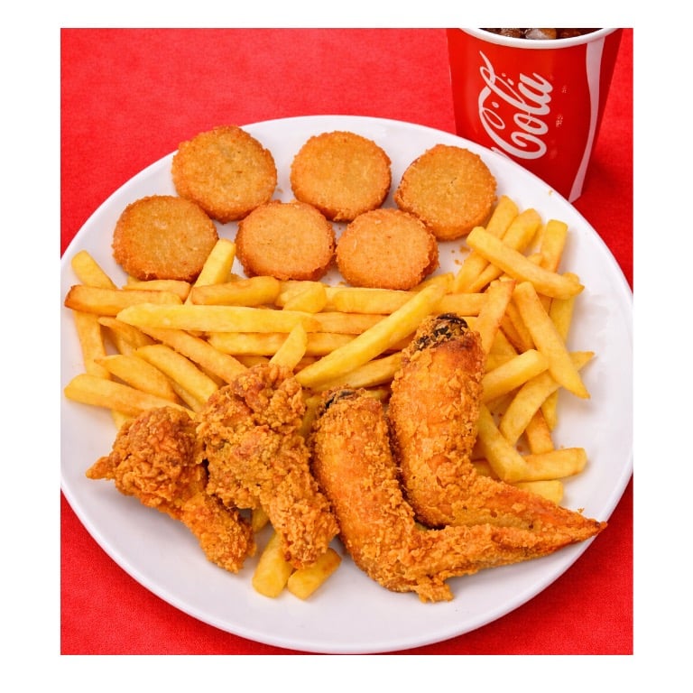 (10) 4 chicken wings,6 fried scallops,fries,Drink 4个鸡翅6块干贝薯条饮料