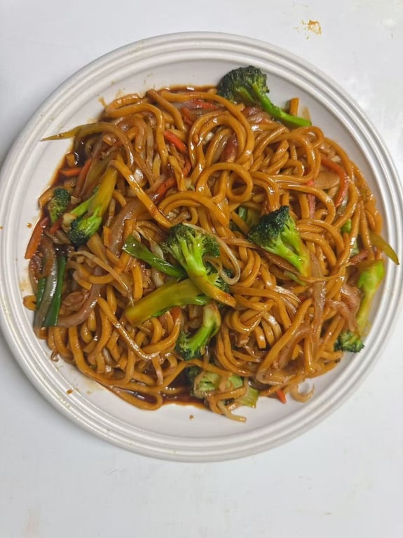 701. 菜捞面<br>Vegetable Lo Mein