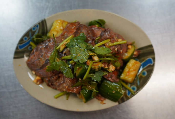 Sliced Beef w/ Cucumber Salad<br>凉拌牛肉