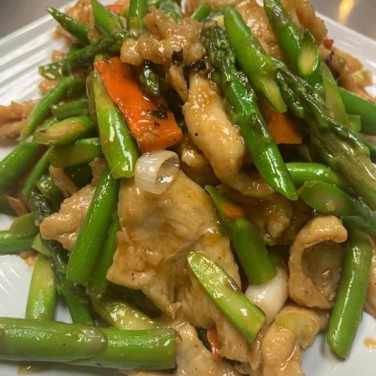 Asparagus Chicken 芦笋鸡