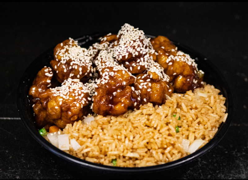 L13. 芝麻鸡 Sesame Chicken