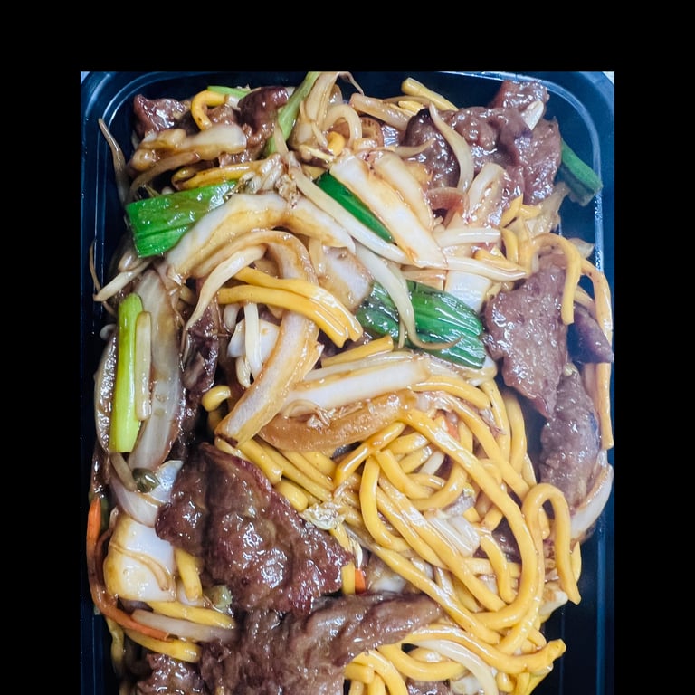 Q4. 牛捞面<br>Beef Lo Mein