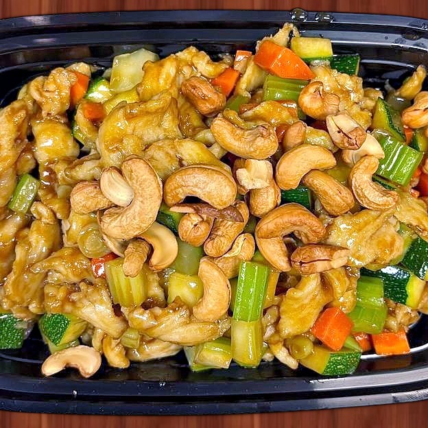L7. 腰果鸡 Cashew Chicken