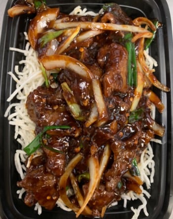 S 1. 蒙古牛 Mongolian Beef