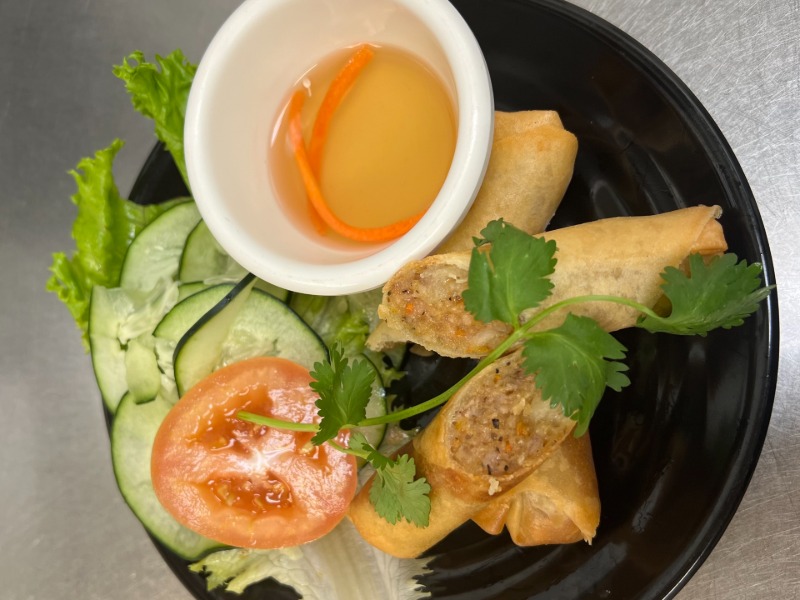 A1. Vietnamese Egg Rolls (2)