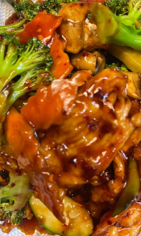 C09. Hunan Chicken