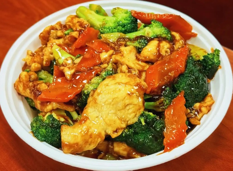 81. Chicken w. Broccoli