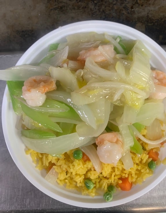 L 2. Shrimp Chow Mein 虾炒面