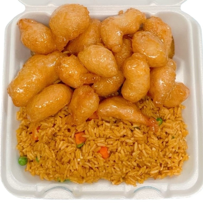 C20. Boneless Honey Chicken 蜜几