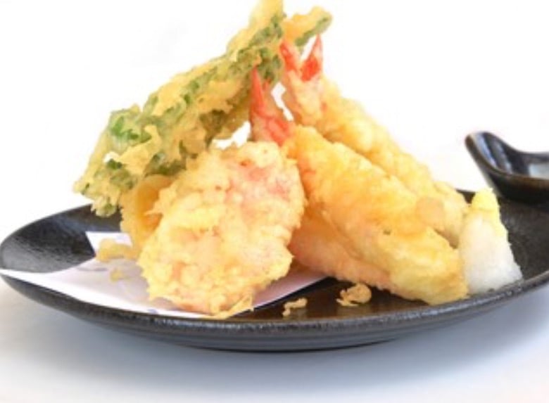 Shrimp & Vegetable Tempura (10 pcs)