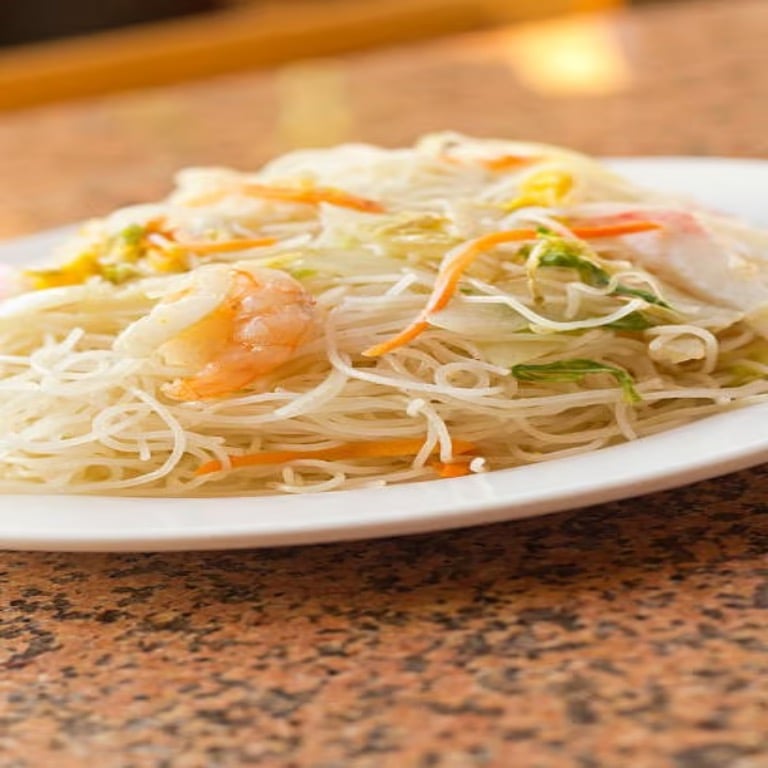 79. Shrimp Chow Mi Fun