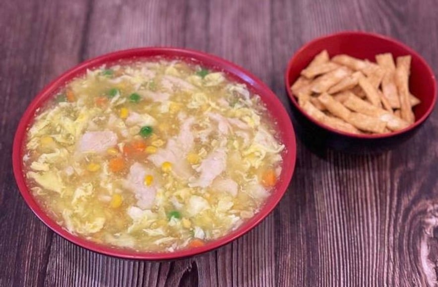 37. Chicken & Corn Soup<br> 玉米鸡汤