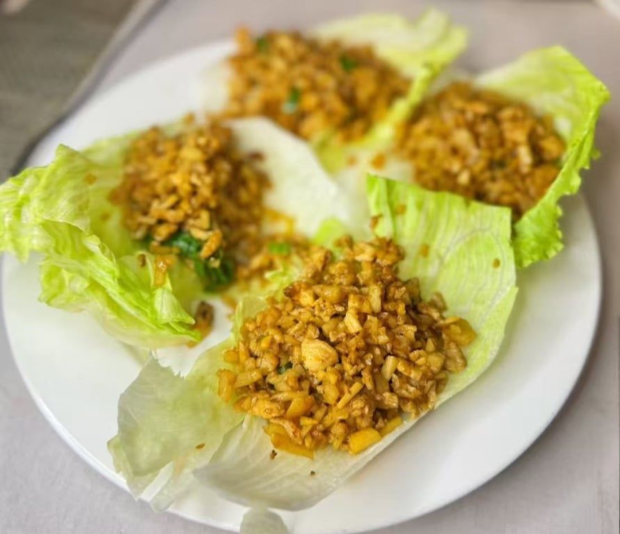 Minced Chicken or Duck Lettuce Wraps (4)