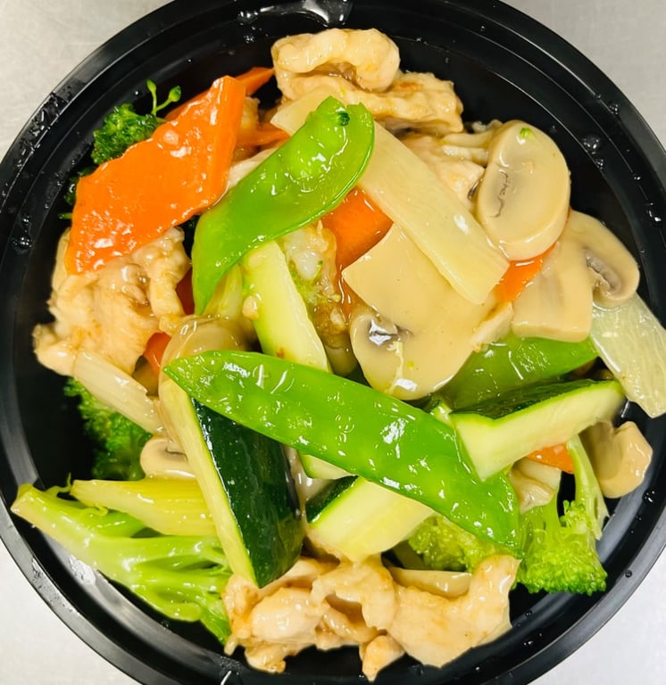 L5. Moo Goo Gai Pan 蘑菇鸡片