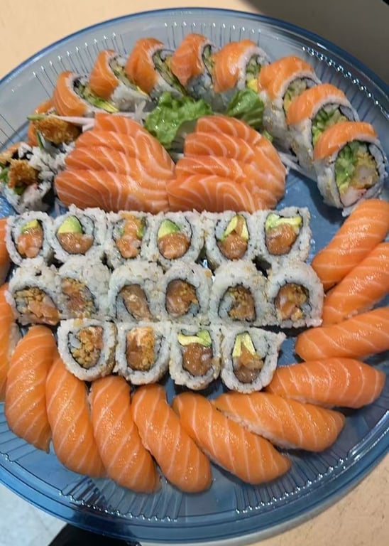 Salmon Family (46 pcs)