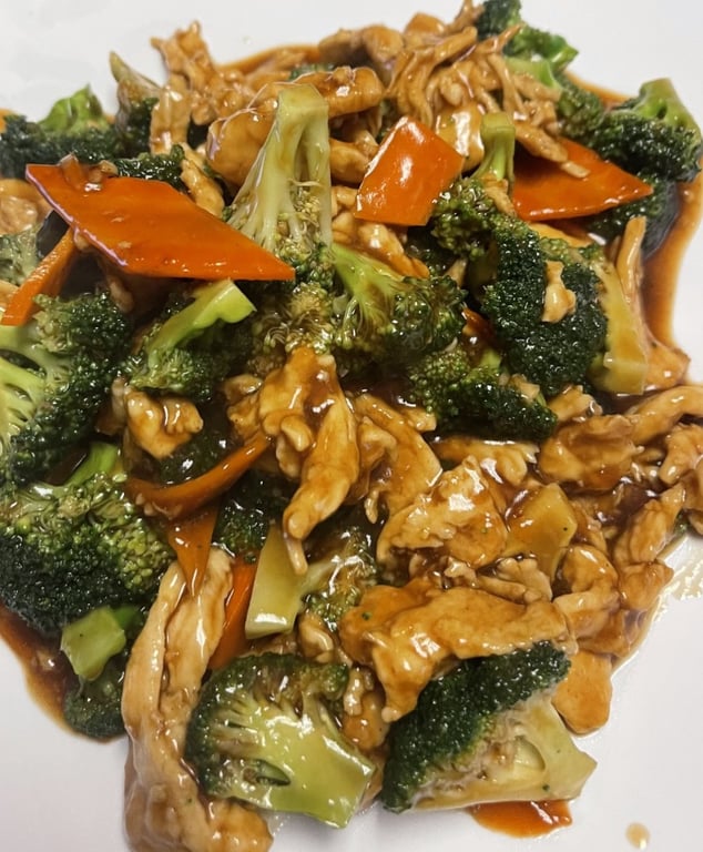 Broccoli Chicken (芥兰鸡)