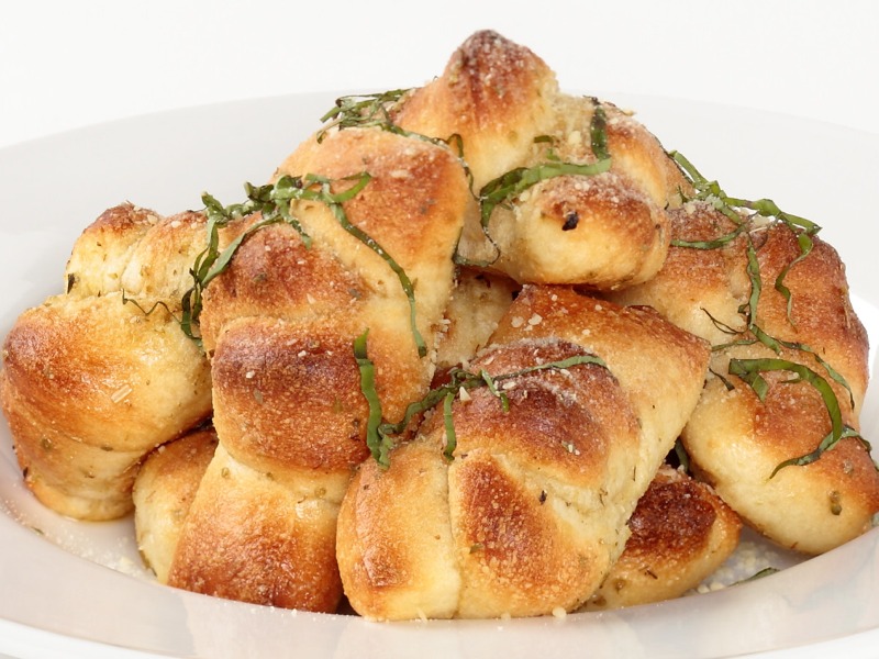 Garlic Knots (4) Image