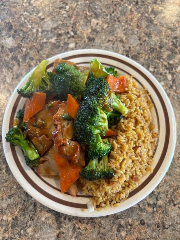 L 1. 芥兰肉 Pork with Broccoli