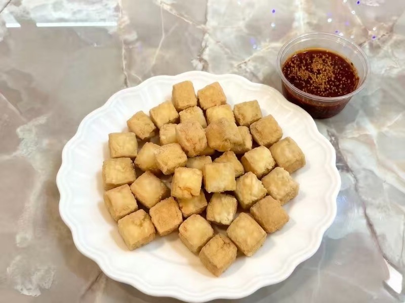 L37. Sesame Tofu