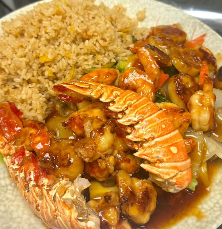 铁板干贝虾龙虾<br> Seafood Lover