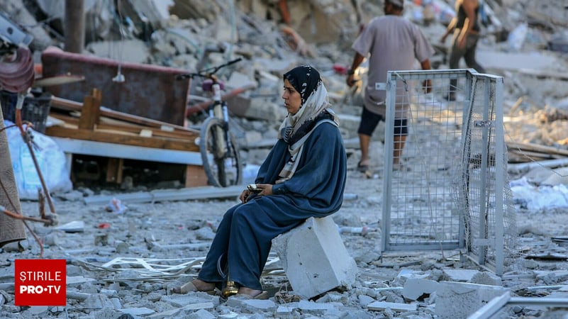La un an de la începutul luptelor dintre IDF și Hamas, Fâșia Gaza e în ruine, 66% dintre clădirile de locuit fiind afectate într-o formă sau alta. Estimările arată, în condițiile actuale, reconstrucția va dura aproape 40 de ani.