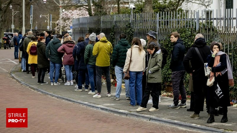 „Ministerul Afacerilor Externe informează că secţiile de votare din Federaţia Rusă s-au deschis la ora locală 07:00 şi funcţionează în regim normal”.