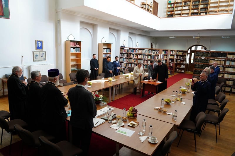 Doi profesori târgovișteni au obținut titlul de doctor în Teologie