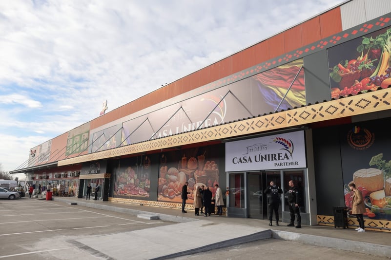 Zeci de percheziții DNA la Casa de Comerț Unirea, companie înființată de Liviu Dragnea și Petre Daea / Procurorii vizează un prejudiciu de peste 40 de milioane de lei / Dosarul vizează fapte din mandatul fostei directoare, Mariana Cotoi