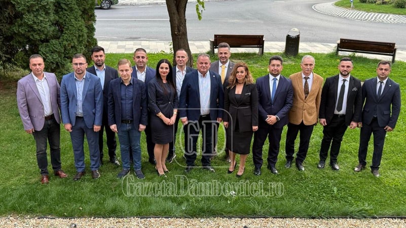 PNL Dâmbovița și-a anunțat lista pentru Parlament. Cine sunt candidații