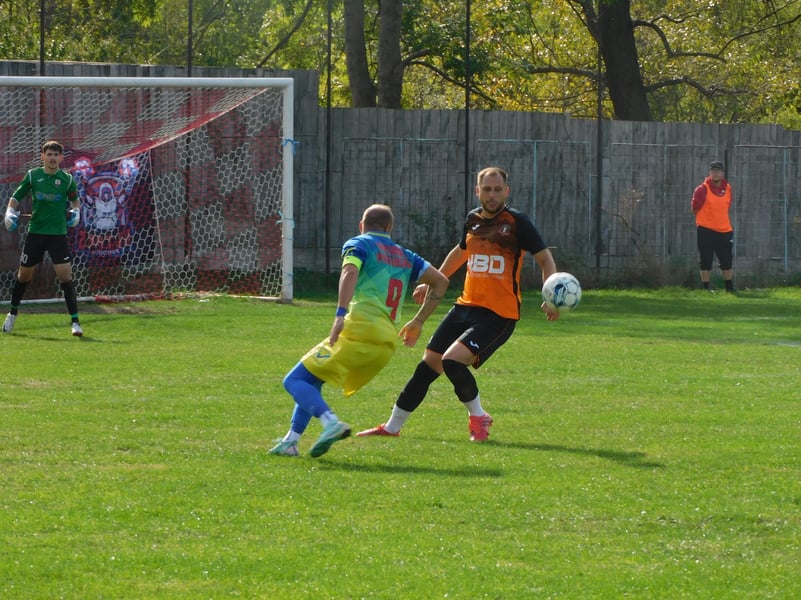 Valahii Târgoviște rămâne lider în Seria Nord