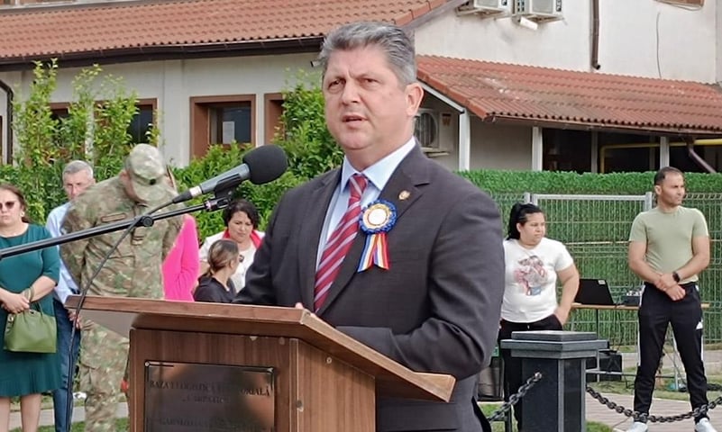 Senator Titus Corlățean: Nicolae Ciucă și-a adus aminte, acum, în campanie electorală, de pensiile militarilor rezerviști
