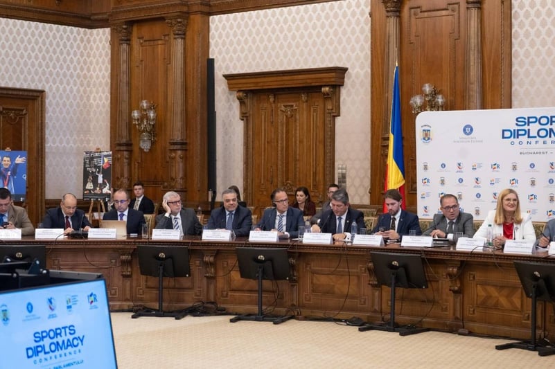 Titus Corlățean a moderat Conferința “Sports Diplomacy”, cu participarea unor nume importante ale sportului românesc