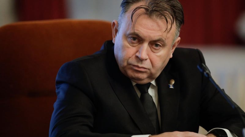 Procurorii au 10 volume de acuzații pe numele lui Tătaru. DNA cere Parlamentului să-i ridice imunitatea pentru percheziții