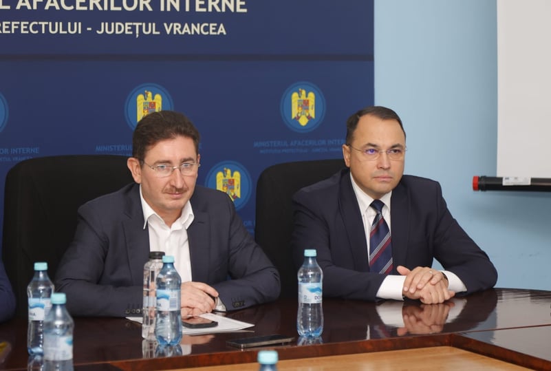 FOTO: Despre problemele de la ENET, ajutoarele de stat și trucarea licitațiilor publice la „Caravana Culturii Concurenței”