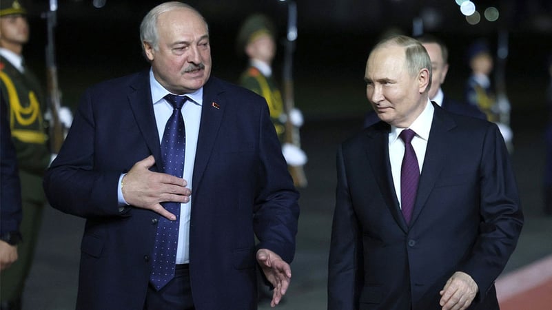 Sondaj: Cei mai admirați lideri în Moldova sunt Putin și Lukașenko. Iohannis e sub ei