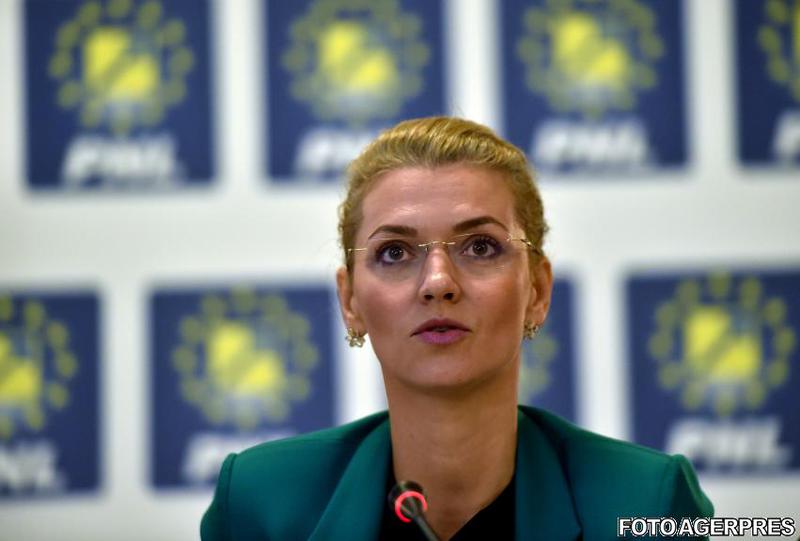 Alina Gorghiu o acuză pe Elena Lasconi că bagatelizează victimele violenței domestice: Mă așteptam ca o femeie, candidat la prezidențiale, să dea dovadă de empatie
