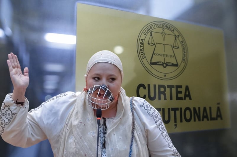 BREAKING NEWS
CCR a publicat motivarea – De ce a fost interzisă Diana Șoșoacă la alegerile prezidențiale (Document)
07/10/2024
15112