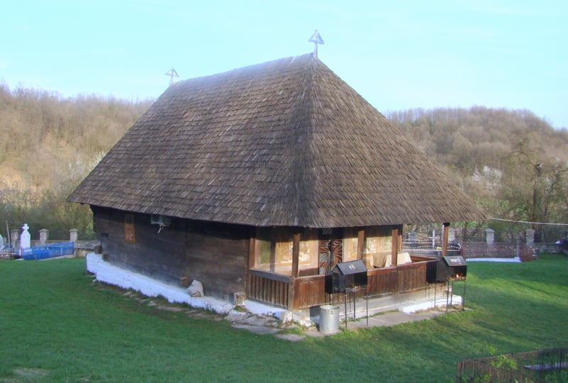 CNI reabilitează una din cele mai vechi biserici din lemn din Gorj