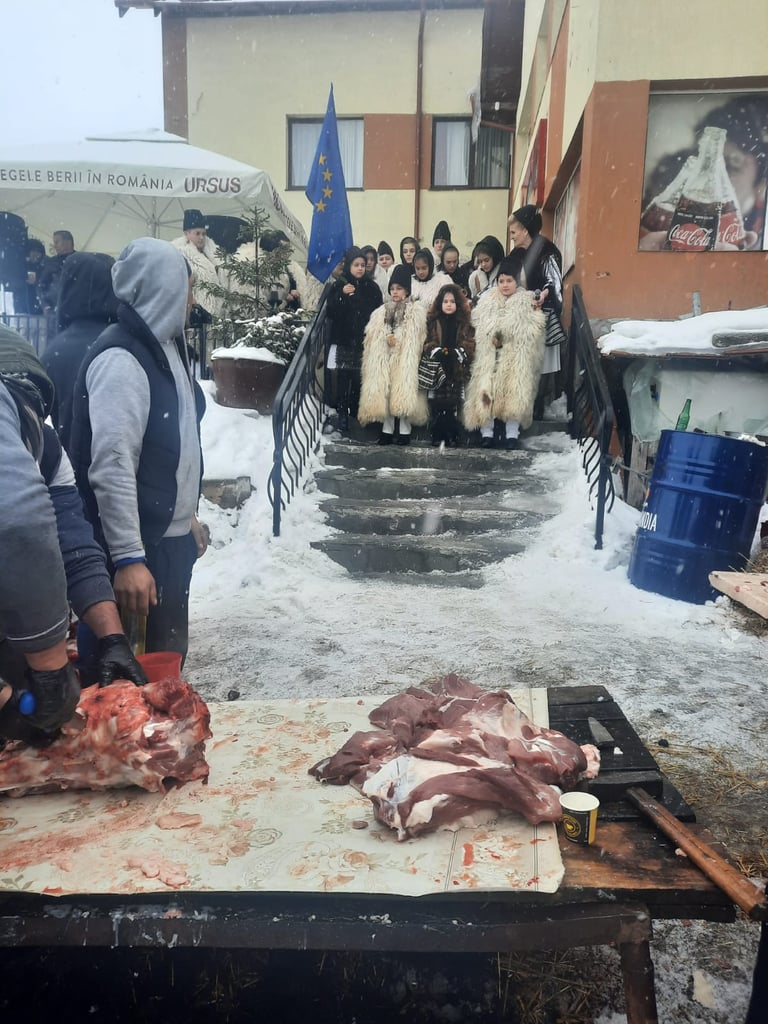 Sute de turiști au participat la Festivalul Ignatului, de la Rânca