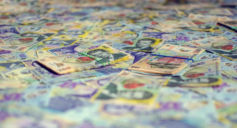 Topul salariilor la stat. Bugetarii, viață de lux pe banii românilor