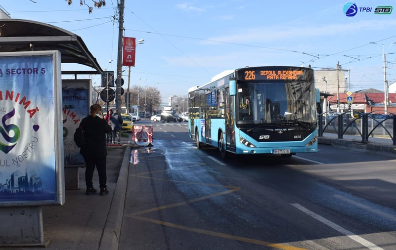 O nouă stație STB pe linia 226. TPBI: Autobuzele vor opri și în stația „Petre Ispirescu”, pe sensul către Piața Romană. Modificarea, din weekend