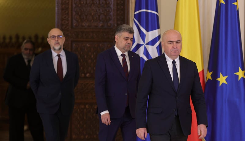 SURSE: PSD și PNL vor face sondaje pentru a determina numele candidatului la prezidențiale. Candidatura lui Crin Antonescu, sub semnul întrebării