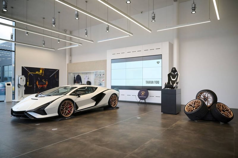 Dealerul Lamborghini din București a livrat în România „cel mai scump Sian construit vreodată”